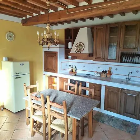 Donnola: Casa Rosmarino * Fucecchio