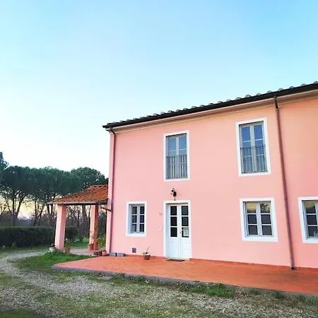 Donnola: Casa Rosmarino Casa vacanze Fucecchio